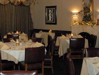 Del Frisco's Dress Code