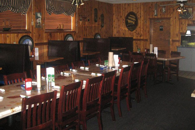 Blackbeards Inn Restaurant & Lounge