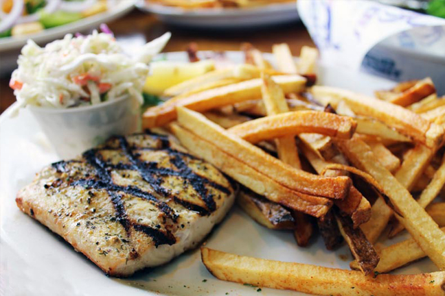Pinchers Crab Shack (Ft Myers Beach)