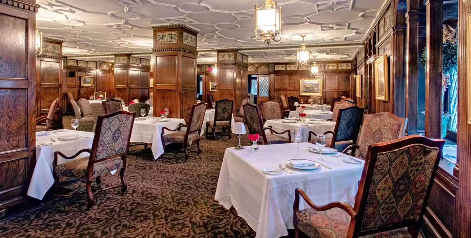 Lobby Bar & Grill at the Brown Hotel