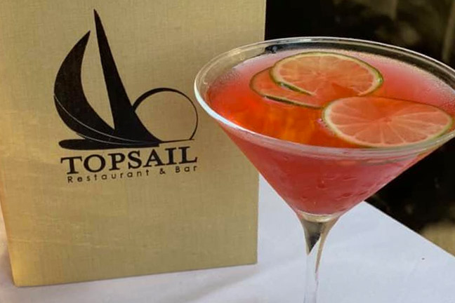 Topsail Restaurant & Bar