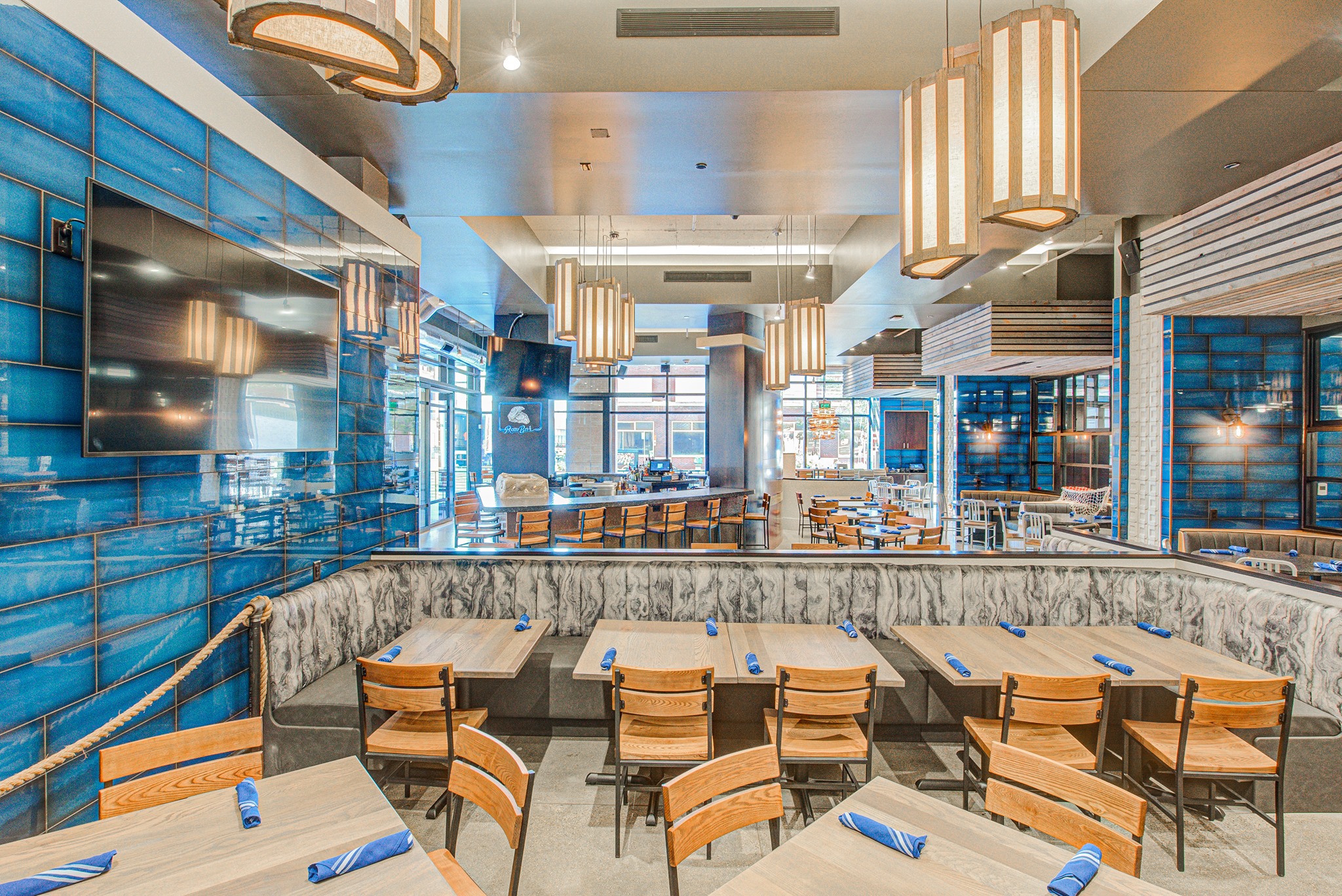 Pier 48 Fish House & Oyster Bar Indianapolis, IN
