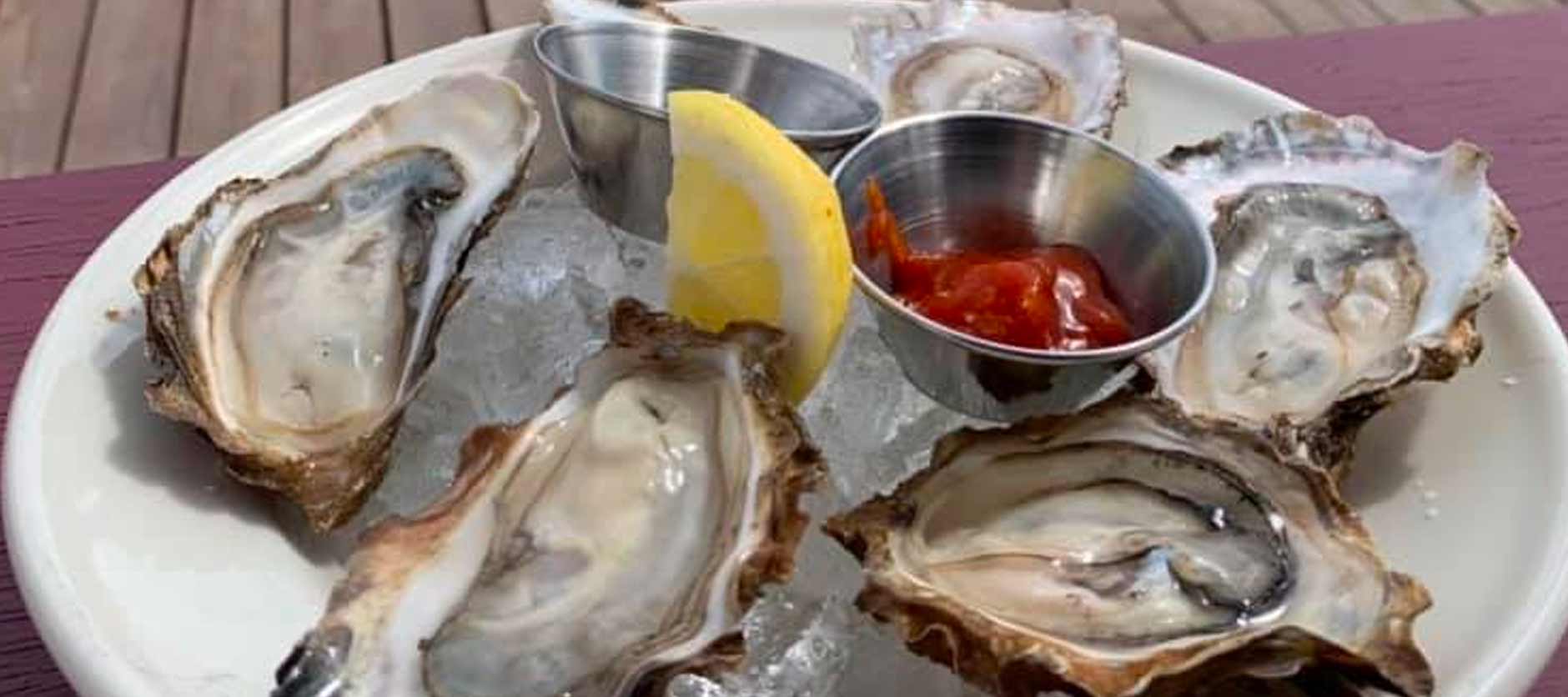 Broken Oar Oyster Bar
