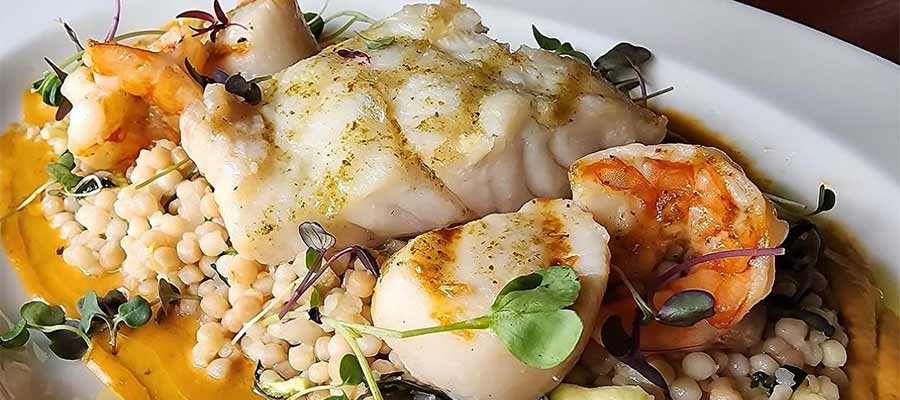 Blue Pointe Oyster Bar & Seafood Grill