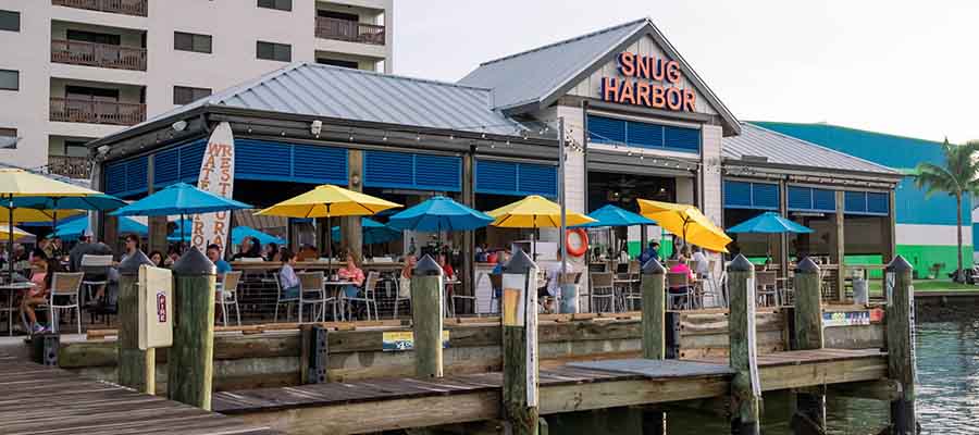 Snug Harbor Waterfront Restaurant (Ft Myers Beach)