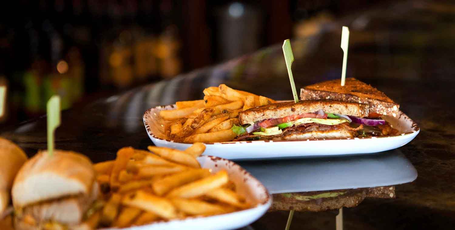 Wolfies Grill (Noblesville)
