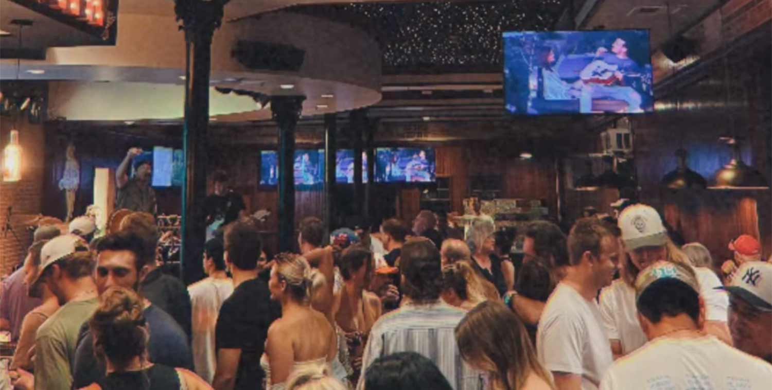Clayton's Country Bar