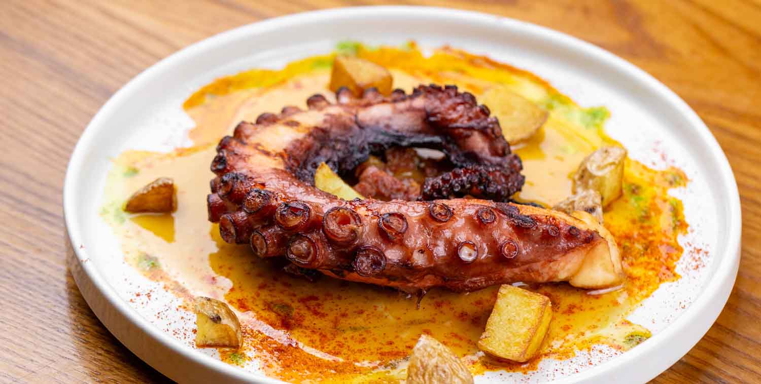 Real Seafood Company Coconut Point