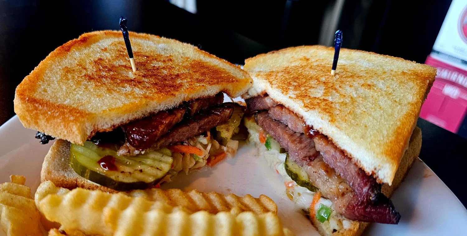 B Squared Bar & Grill