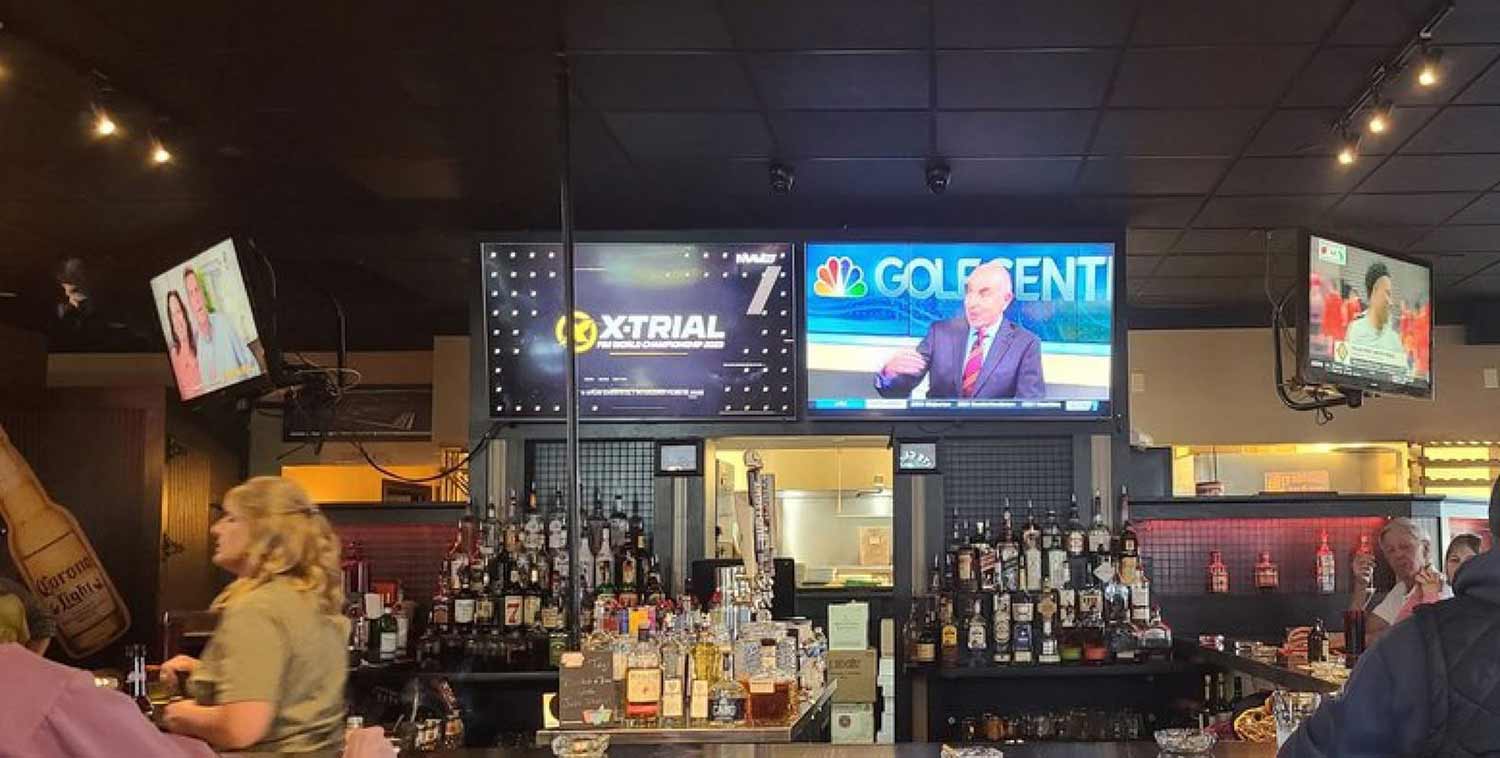 B Squared Bar & Grill